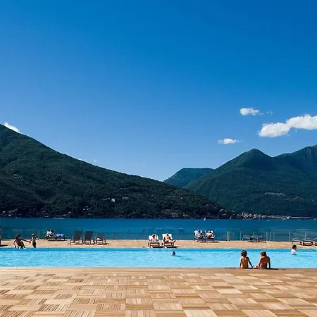 Apartment Golfo Gabella 3 Bedroom Maccagno